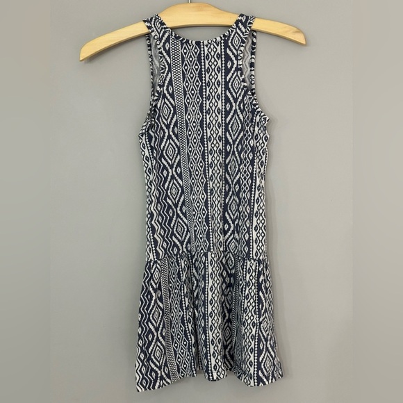 🎁Old Navy: Girls Sleeveless Dress - Size S (6-7)🎁 - Picture 3 of 4